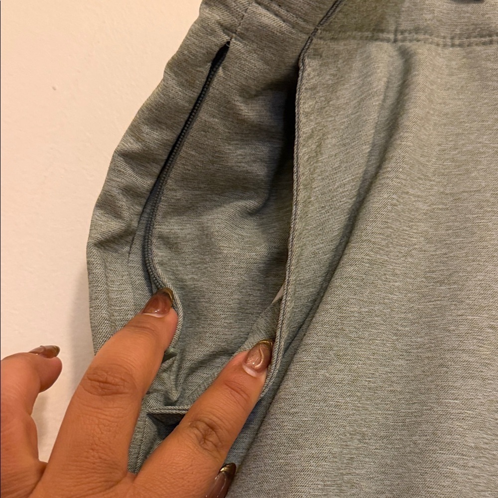 Tommy Bahama Men's Olive Chinos - Picture 11 of 15
